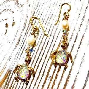 Handmade Iridescent Turtle Earrings Freshwater Pearl